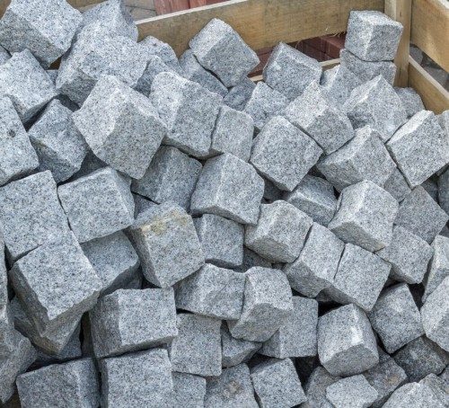 Granite Sett - 100 x 100 x 100mm - Silver Grey