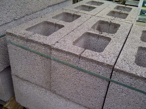 Pack (40) of 215mm Hollow Concrete Blocks